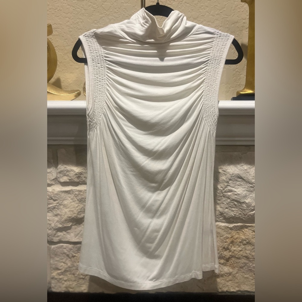 The Limited cream sleeveless shirt with turtleneck and gathers Size Large
